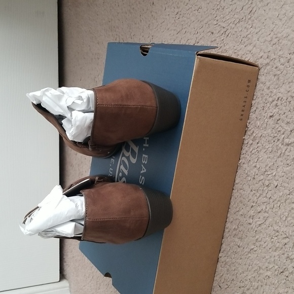 NWB G.H. Bass & Co. Chestnut Ruched Erica Ankle Boot - Picture 7 of 11